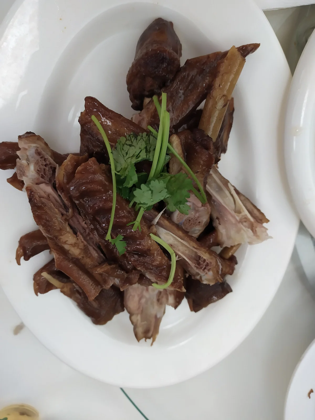 鵝腿肉切片